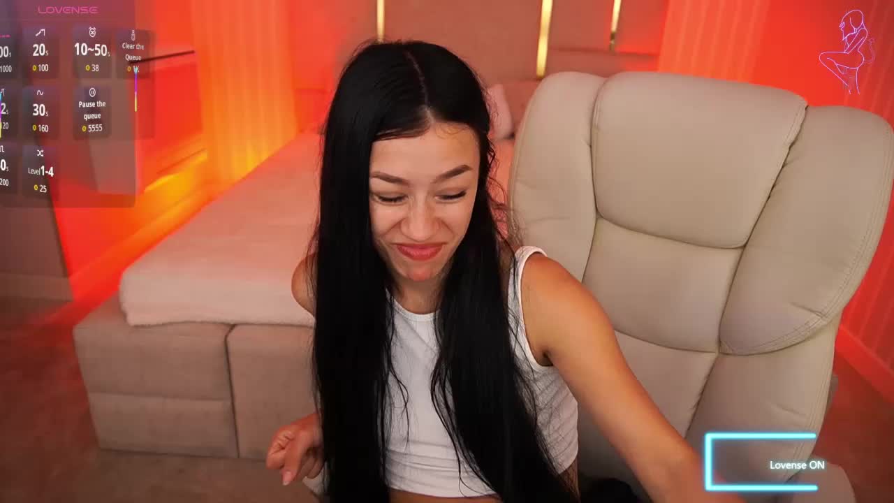 FataleNellie Cam Model Chat October 7, 2025