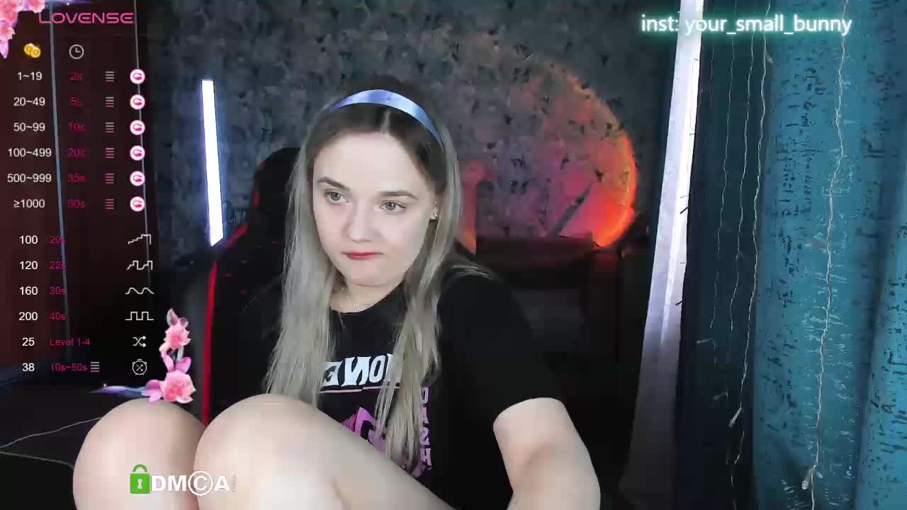 your-small-bunny Cam Model Chat October 7, 2025