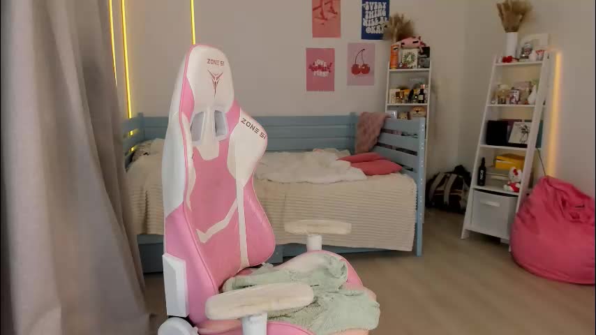 alice_forfun Cam Model Chat October 7, 2025