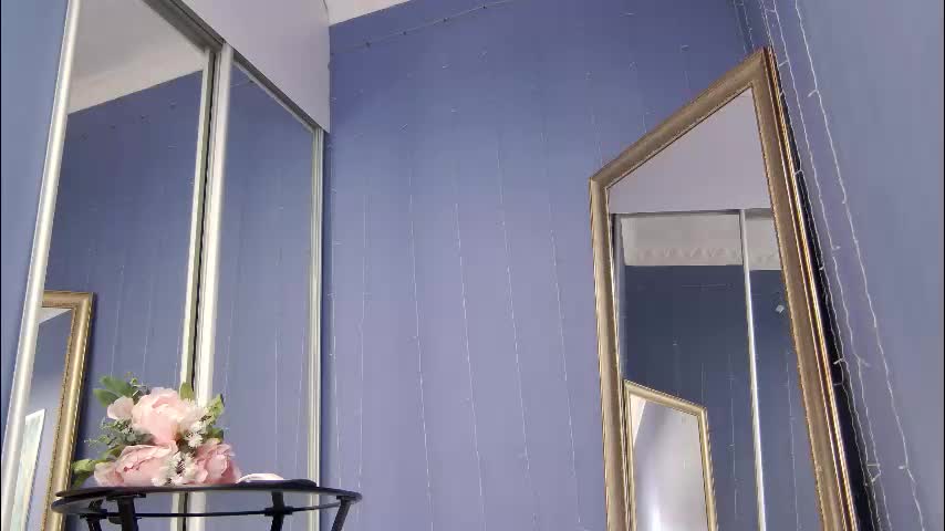 kriskras__ Cam Model Chat October 7, 2025