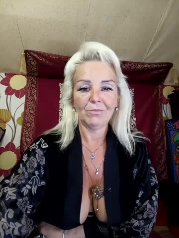 CassandraSandra44 Cam Model Chat October 7, 2025