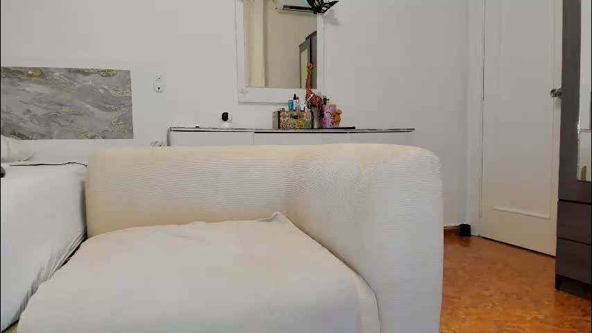 anisialuna_ Cam Model Chat October 7, 2025