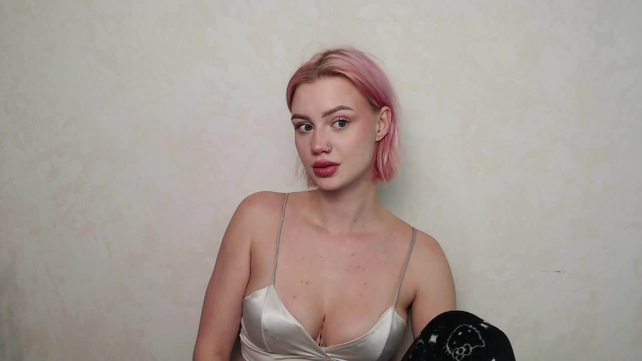 Ice-hot Cam Model Chat October 7, 2025