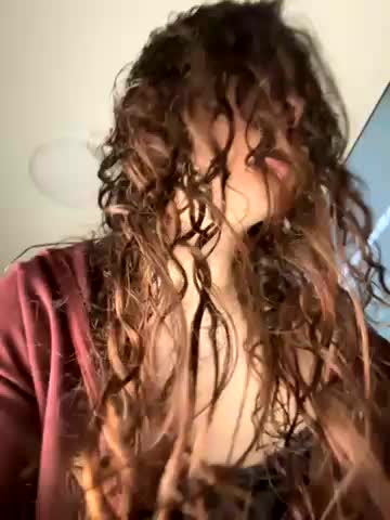 Kimi_Ass Cam Model Chat October 7, 2025