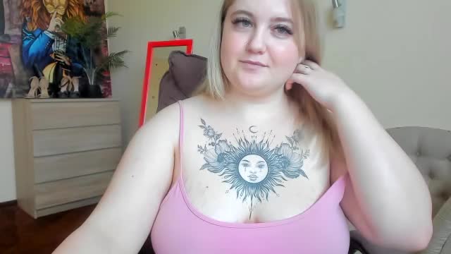 Doliss Cam Model Chat October 7, 2025