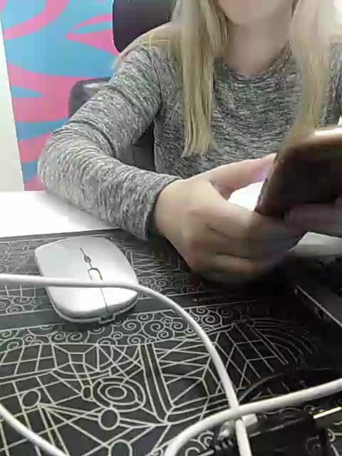 Xo4y-Tpax Cam Model Chat October 7, 2025