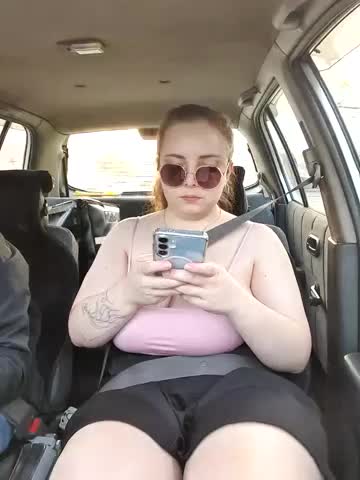 Caramel_pussy Cam Model Chat October 7, 2025