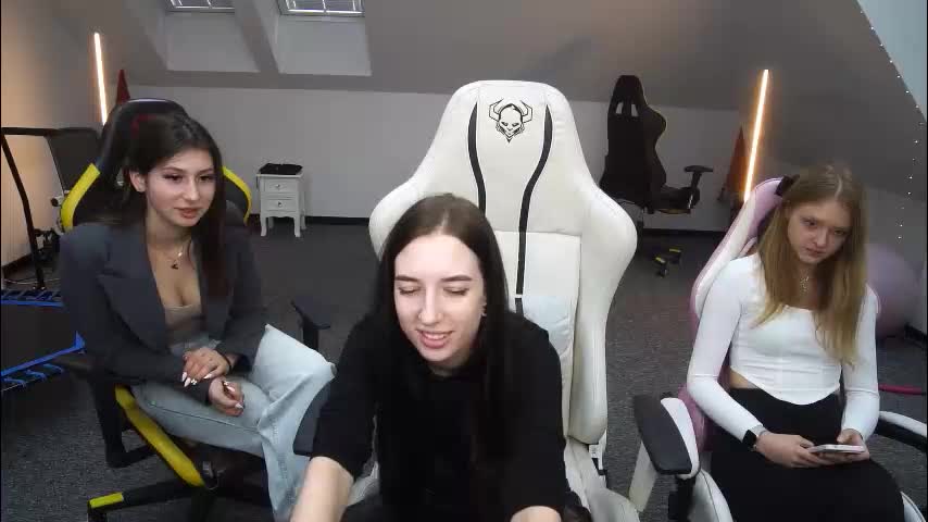 sheryl_elegance Cam Model Chat October 7, 2025