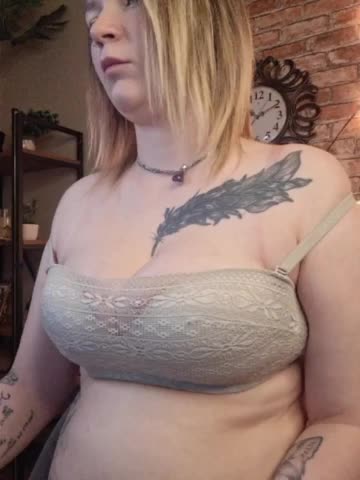 Ozalin Cam Model Chat October 7, 2025