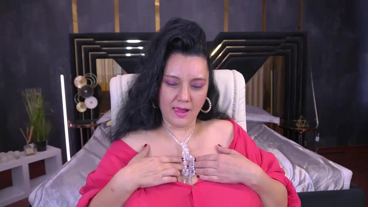 ValeryRosseee Cam Model Chat October 7, 2025