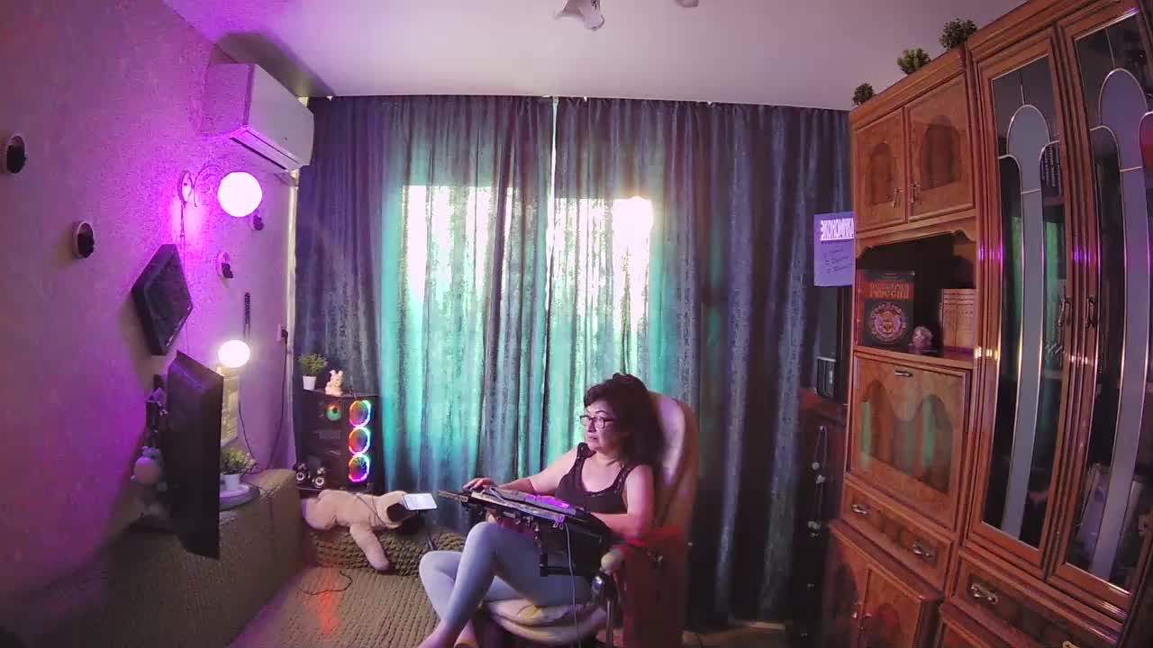 Infodar Cam Model Chat October 7, 2025