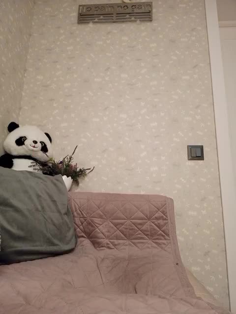 Black_chick Cam Model Chat October 7, 2025