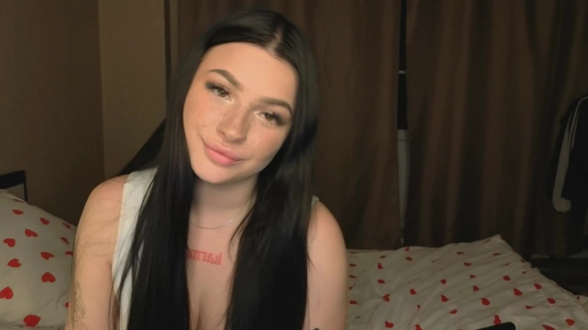 LisaAndDenis Cam Model Chat October 7, 2025