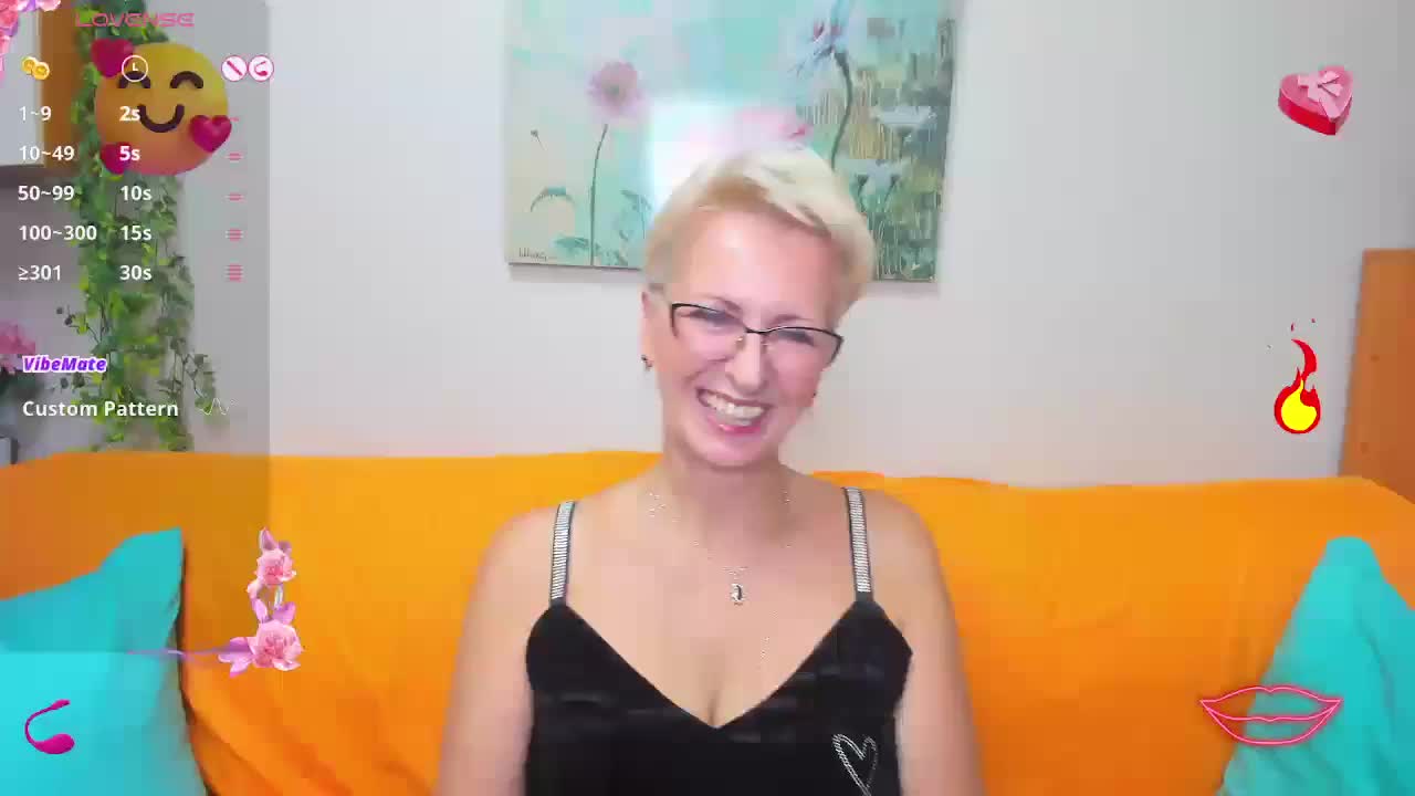 iamyourdream89 Cam Model Chat October 7, 2025