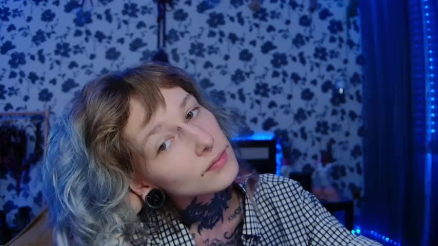 Littlespacemouse Cam Model Chat October 7, 2025