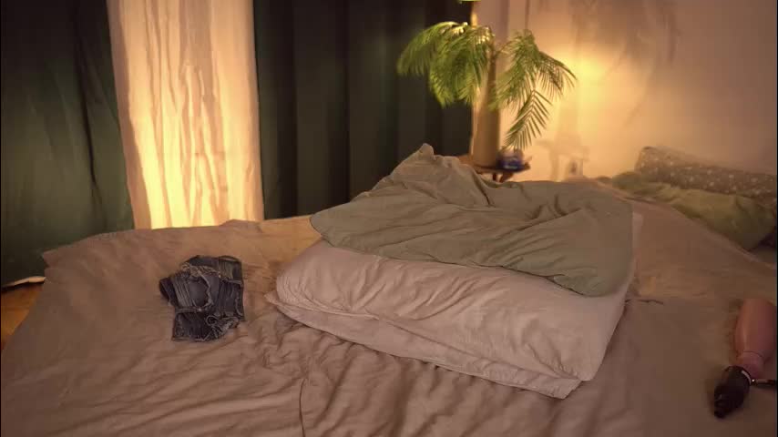 fuckingtoy_ Cam Model Chat October 7, 2025