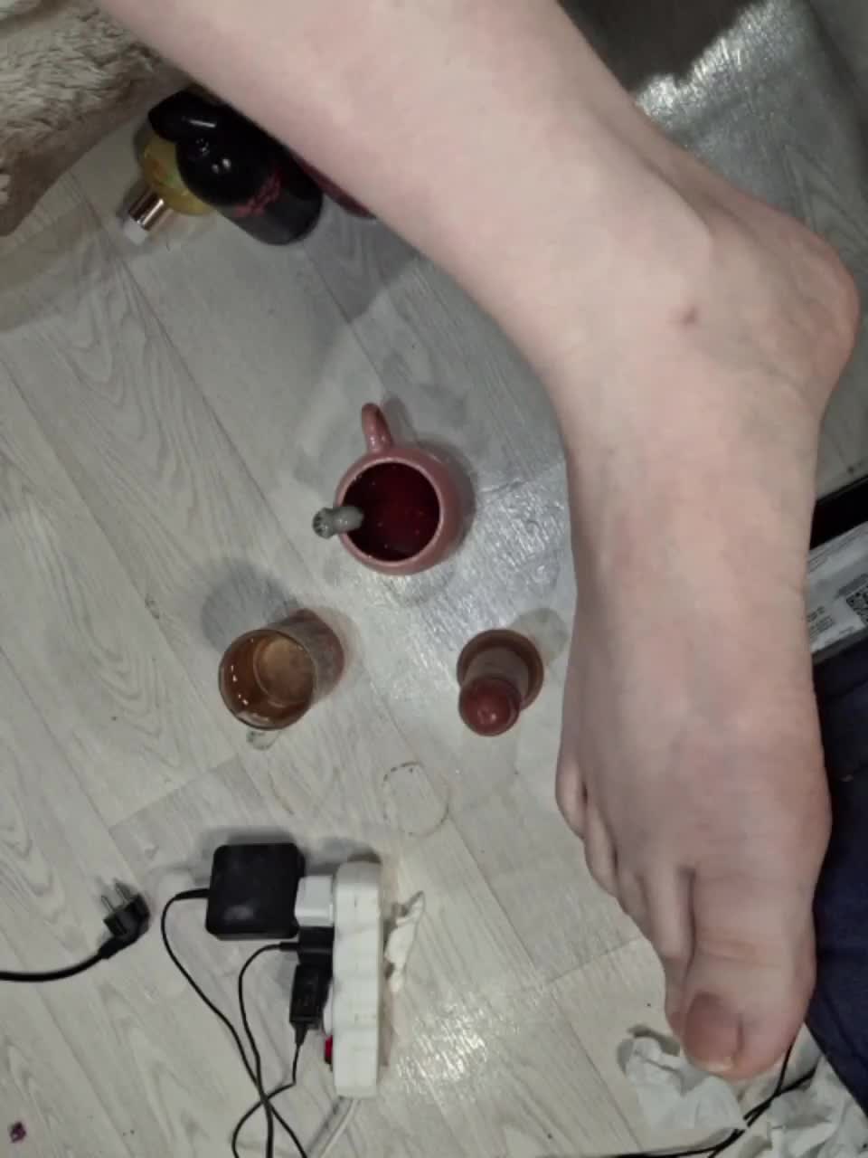 -scyrim- Cam Model Chat October 7, 2025