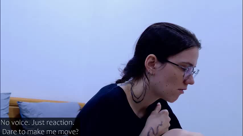 liya_still Cam Model Chat October 7, 2025