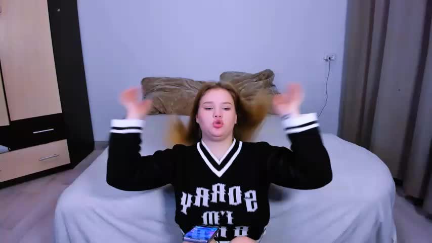 LaseyMoon Cam Model Chat October 7, 2025