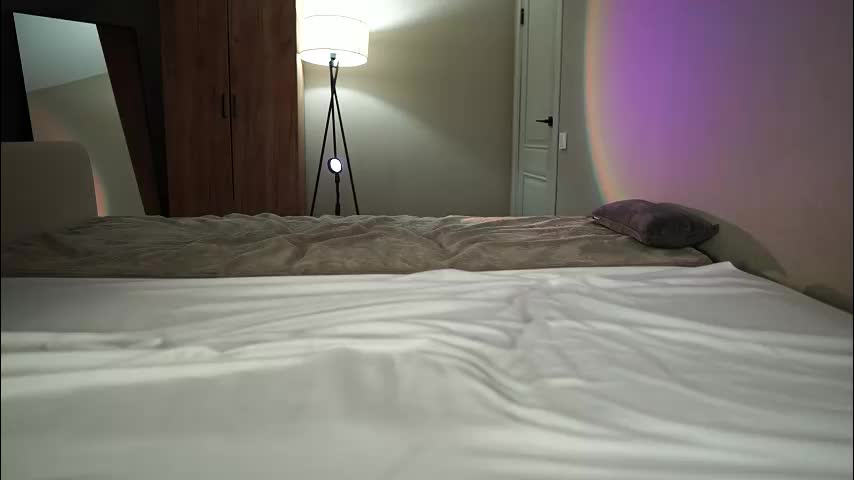 vikkilustfull Cam Model Chat October 7, 2025