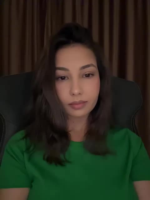 -Icce- Cam Model Chat October 7, 2025