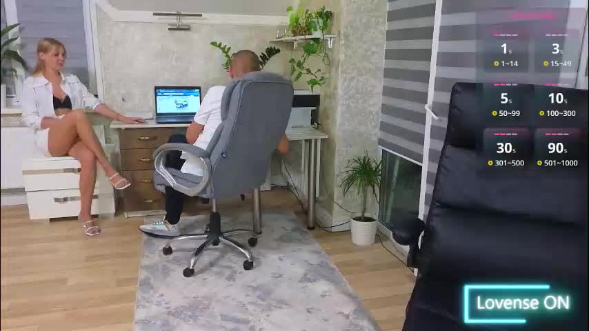 karinadeniss Cam Model Chat October 7, 2025