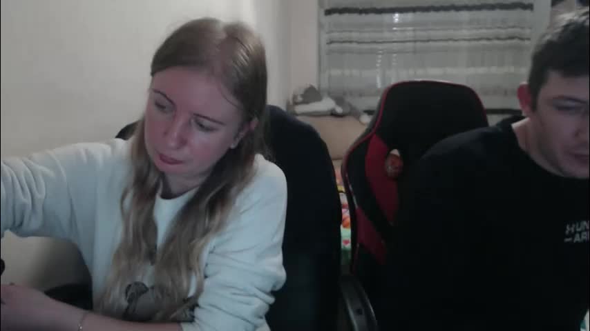 jenisandpeter Cam Model Chat October 7, 2025