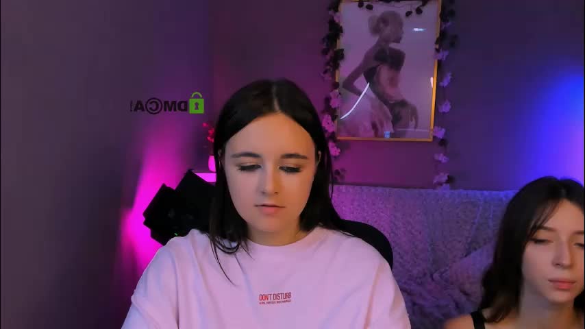 kristylovee Cam Model Chat October 8, 2025