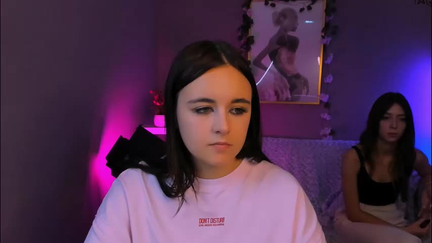 kristylovee Cam Model Chat October 8, 2025