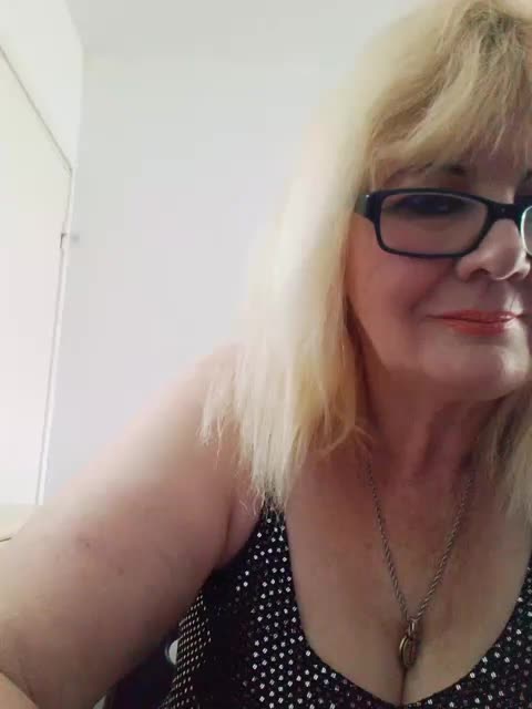 BoloshkaBlonda Cam Model Chat October 8, 2025