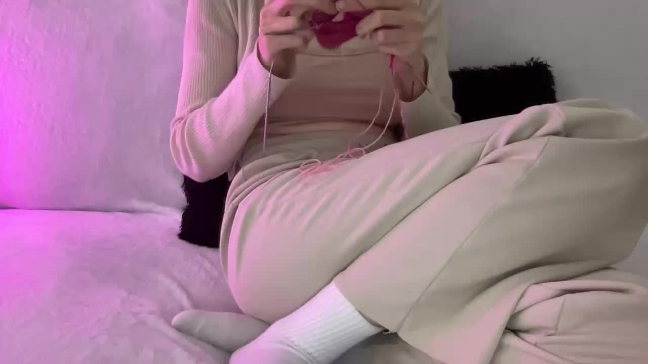 BestyBoobs Cam Model Chat October 8, 2025