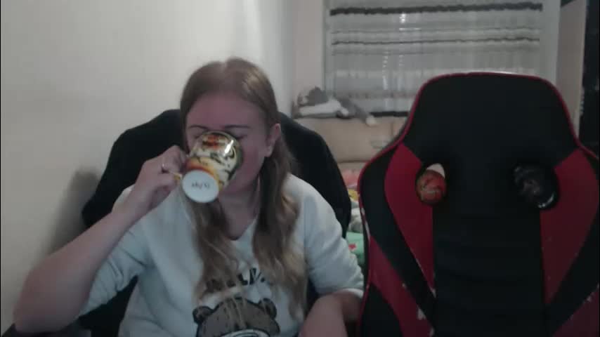 jenisandpeter Cam Model Chat October 8, 2025