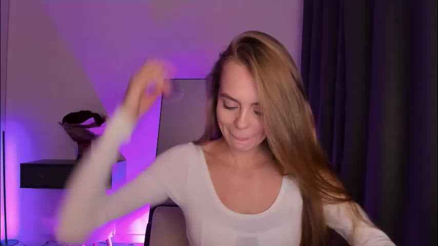 jessie98631 Cam Model Chat October 8, 2025