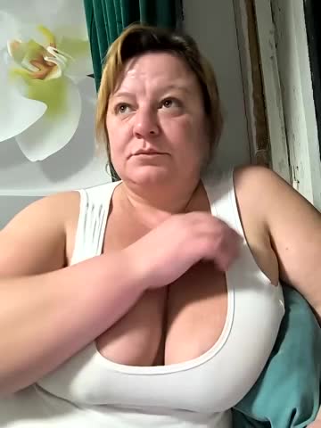 jusichka Cam Model Chat October 8, 2025