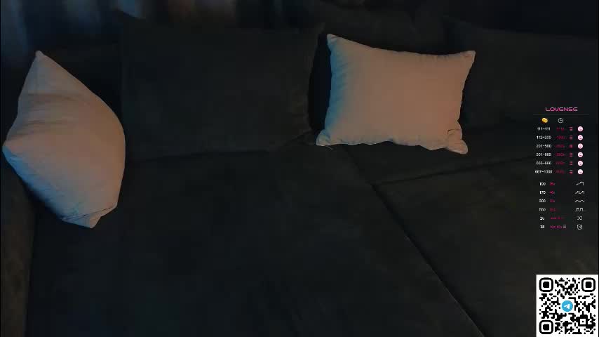 gildedkitten Cam Model Chat October 8, 2025