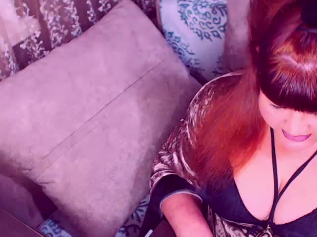 RedBustyX Cam Model Chat October 8, 2025