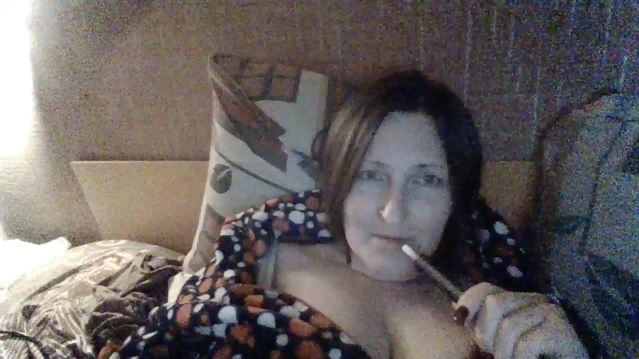 AllaSowinskaya Cam Model Chat October 8, 2025