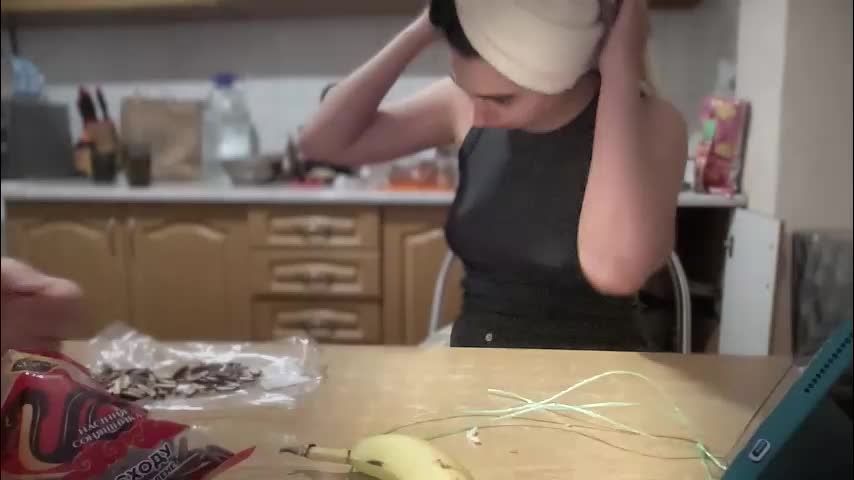 rosea_champagne Cam Model Chat October 8, 2025