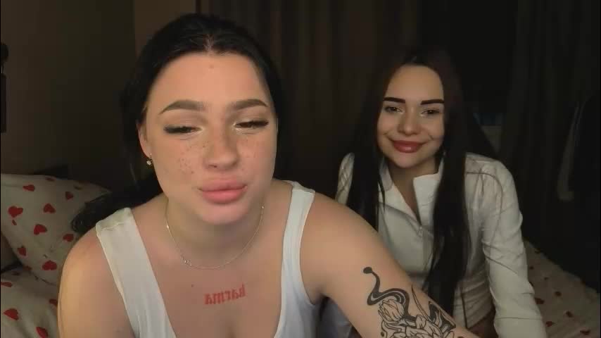 lisaanddenis Cam Model Chat October 8, 2025