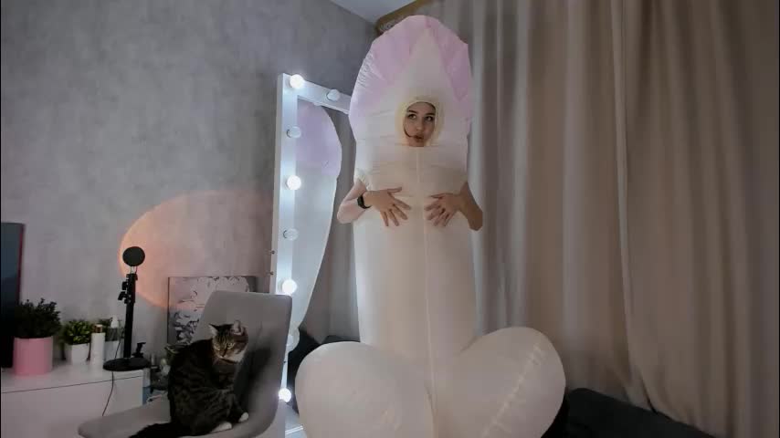 tate_angel Cam Model Chat October 8, 2025
