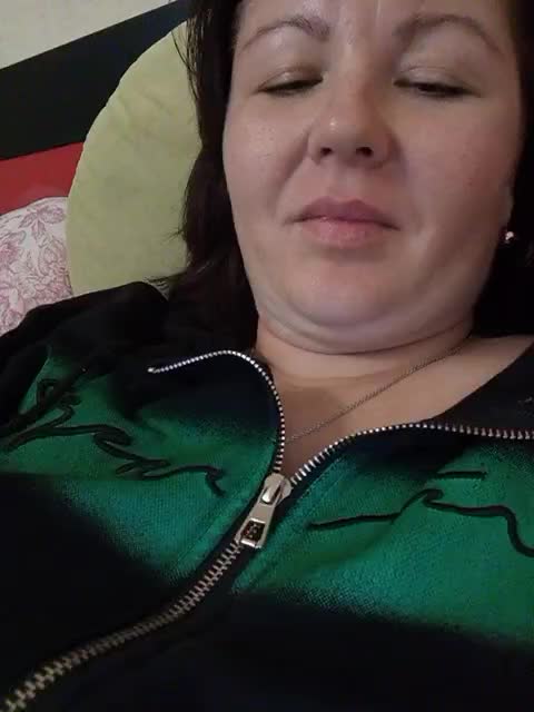 Sweet_Symphony Cam Model Chat October 8, 2025