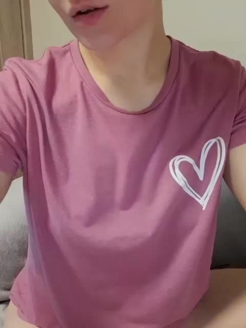 ELiin Cam Model Chat October 8, 2025