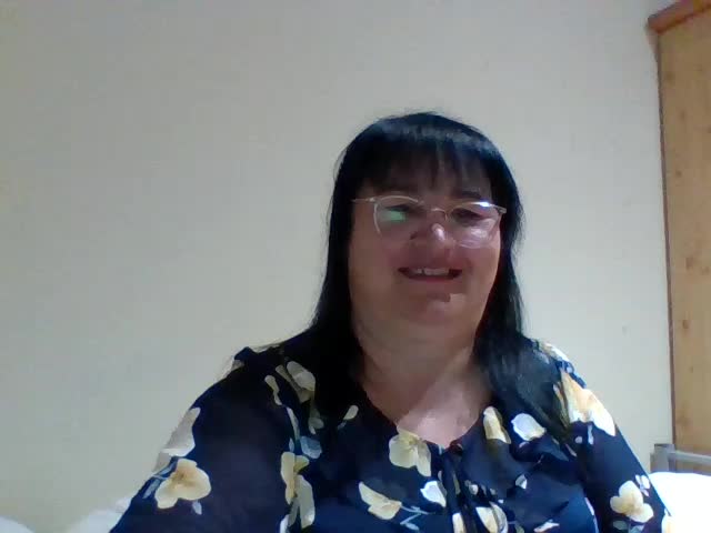 lora805608 Cam Model Chat October 8, 2025