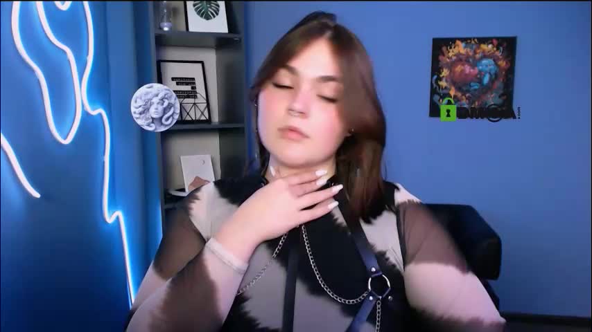 justcamila_ Cam Model Chat October 8, 2025