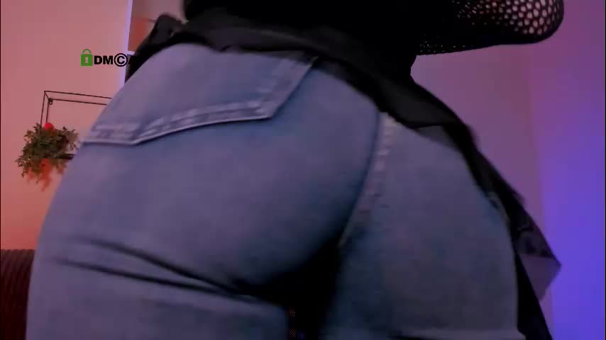 lissa_night Cam Model Chat October 8, 2025