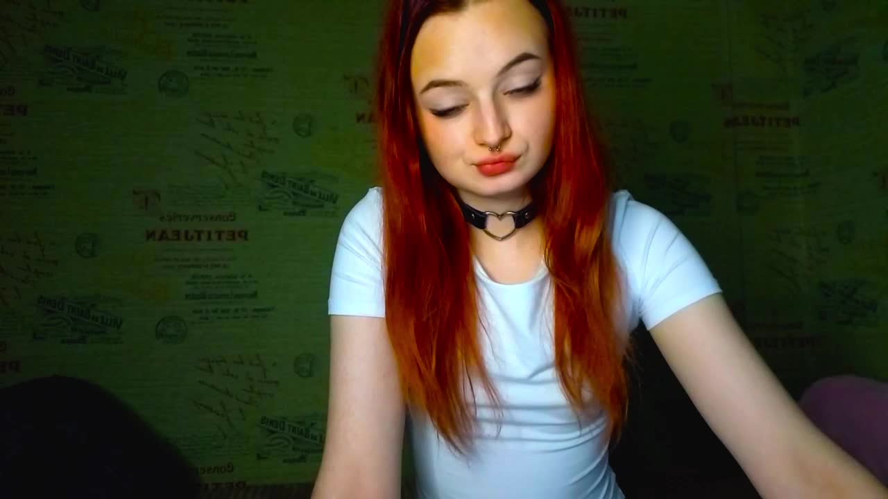 emiless Cam Model Chat October 8, 2025