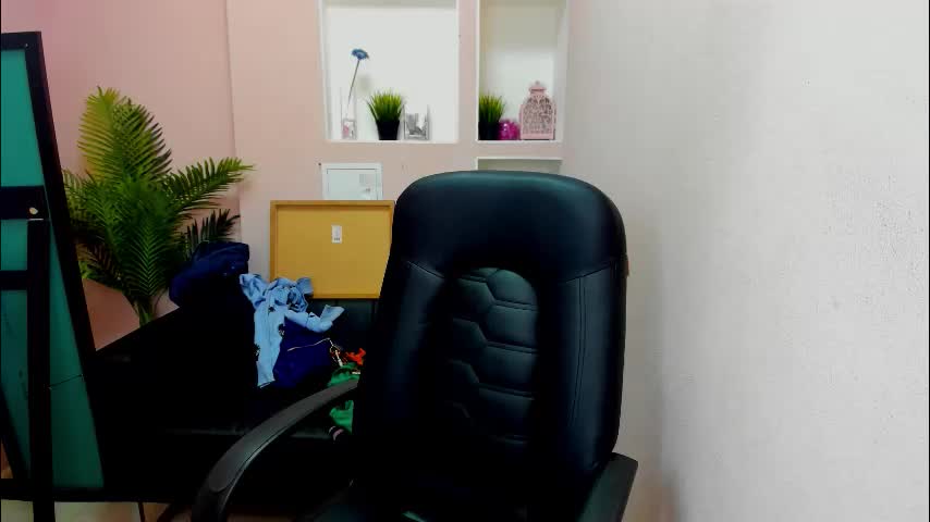 persinaky Cam Model Chat October 8, 2025