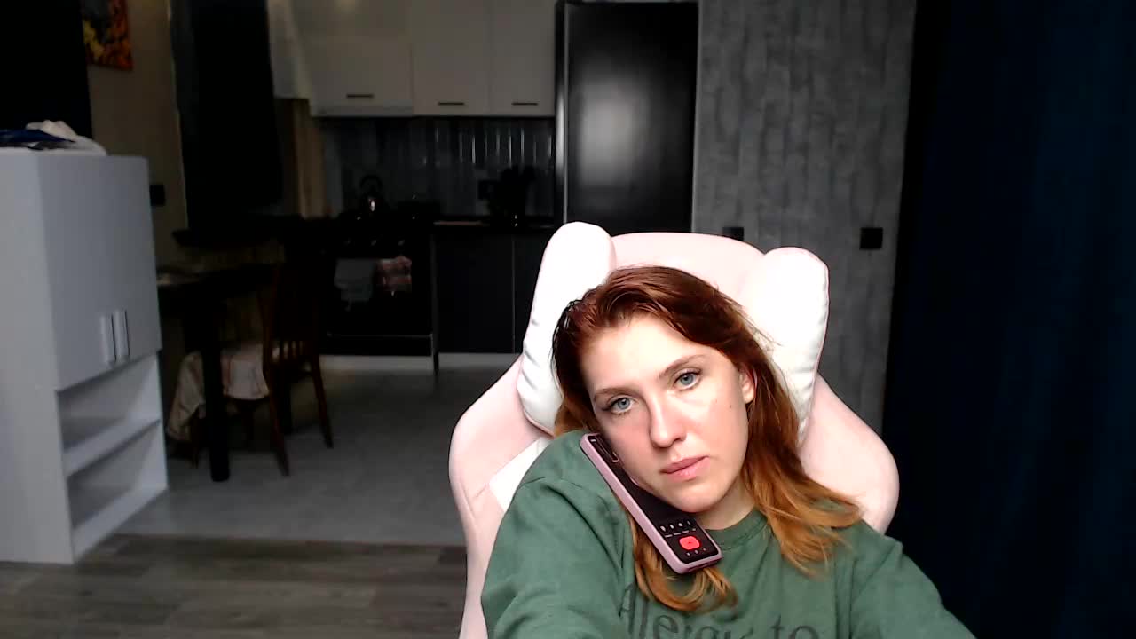 Regimasmile Cam Model Chat October 8, 2025