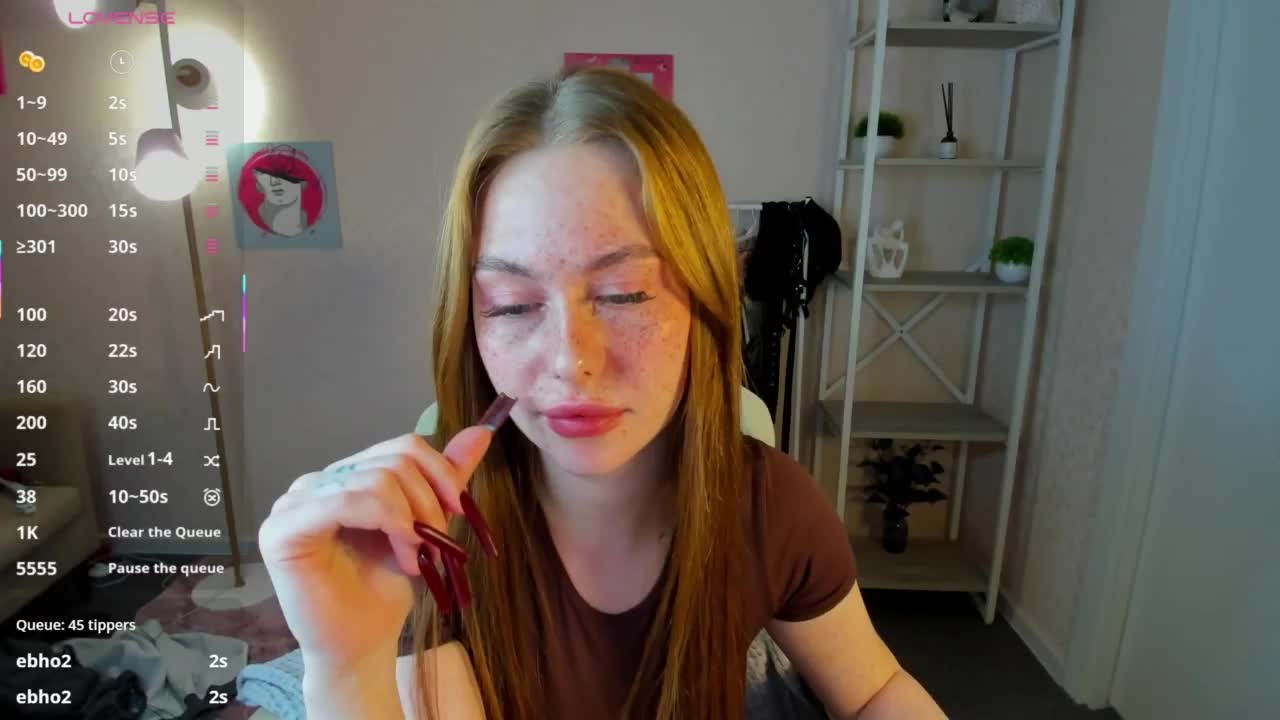 Roxy-Sunny Cam Model Chat October 8, 2025