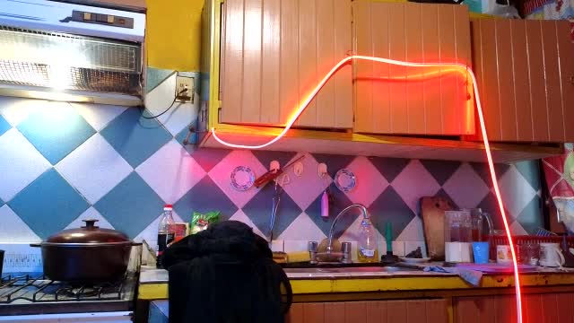 Jony_Marta Cam Model Chat October 8, 2025